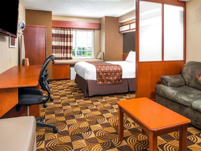 Microtel Inn&Suites Lincoln Esterno foto