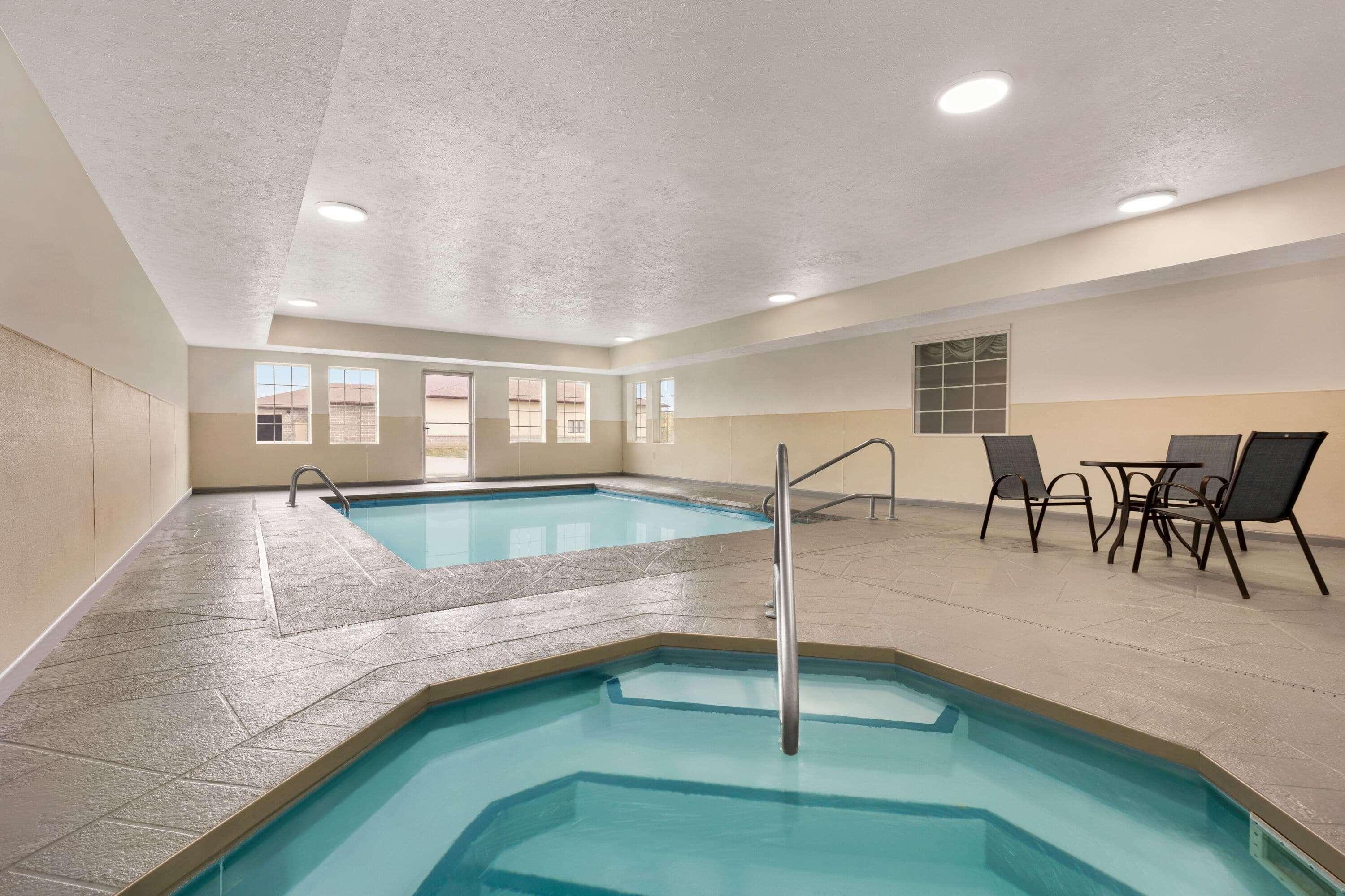 Microtel Inn&Suites Lincoln Esterno foto